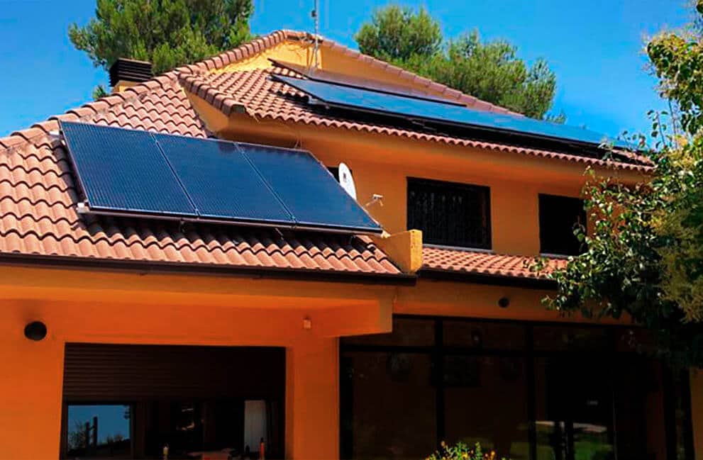Instalación placas solares en vivienda en Madrid