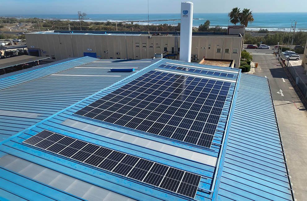 Instalación fotovoltaica en empresa de carburos metálicos en Massalfasar