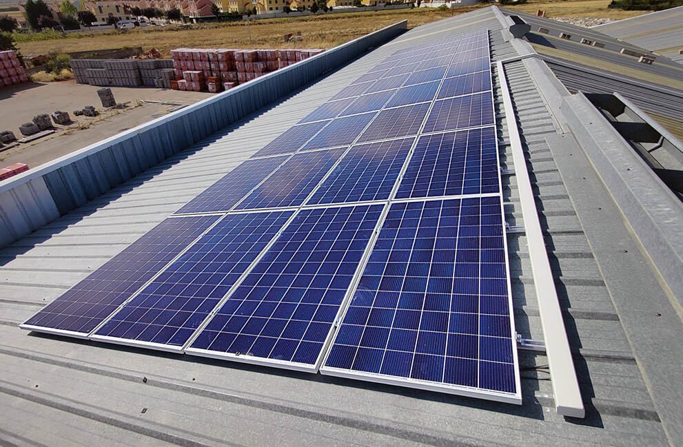 Instalación fotovoltaica en empresa dedicada a la fabricación de aislantes para la construcción en Zamora
