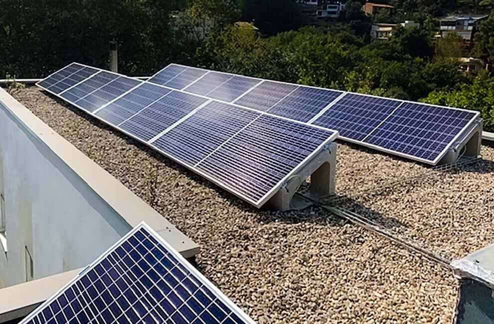 Instalación fotovoltaica en vivienda unifamiliar en Sant Cugat del Vallès 1