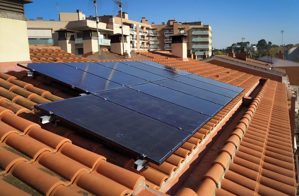 Instalación fotovoltaica en vivienda unifamiliar en Valls 2