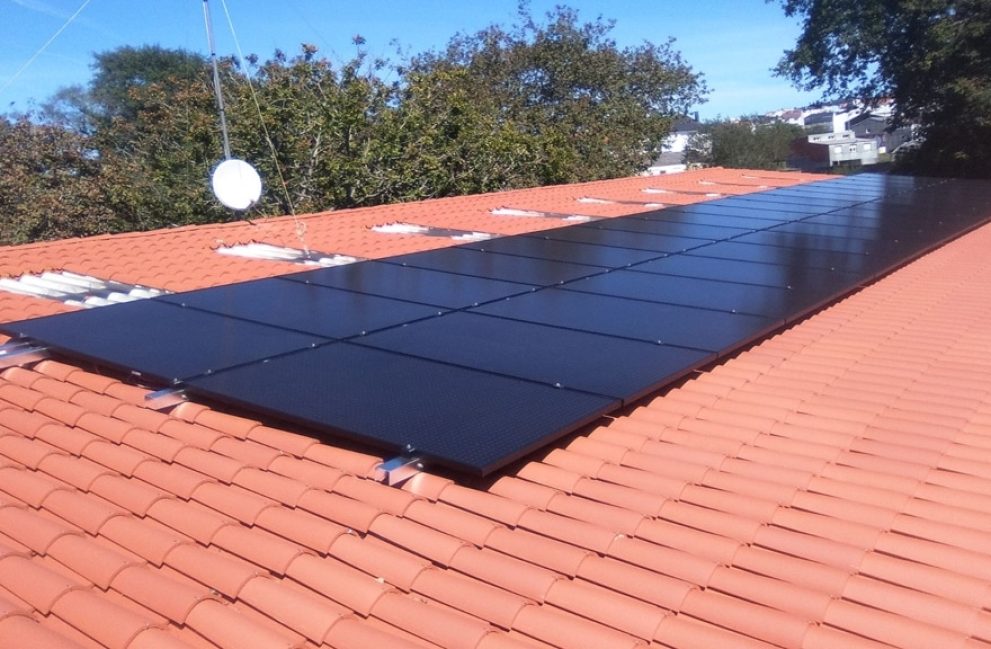 Instalacion fotovoltaica Vivienda en Santa Comba