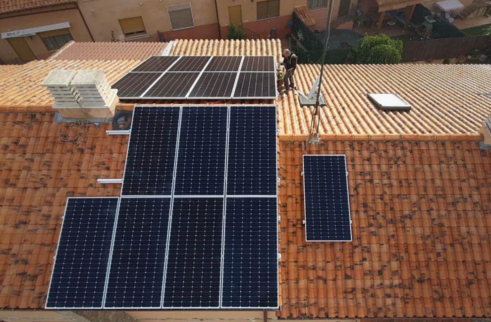 fotovoltaica-vivienda-azadinos
